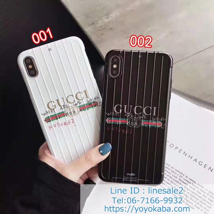 Gucci iPhone XS Max ケース